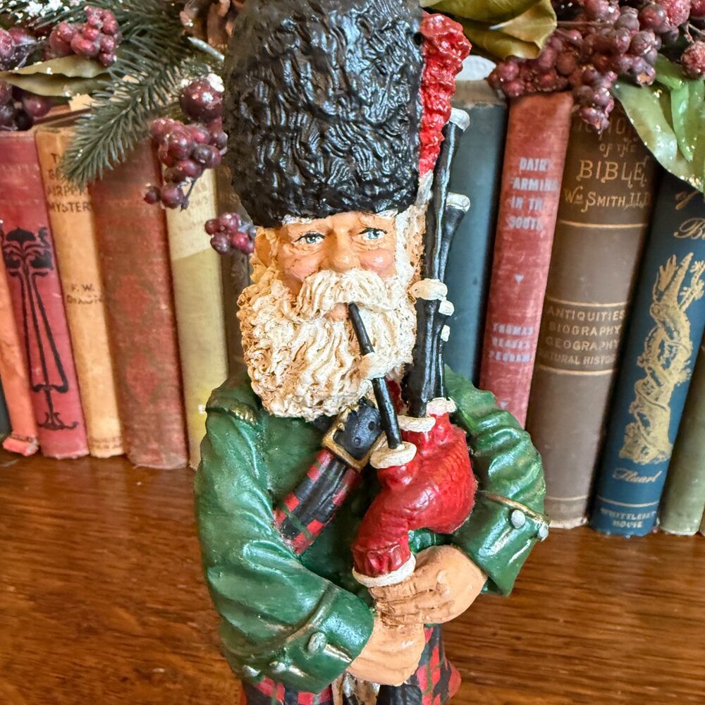 1995 Jim Shore Scottish Bagpipe Santa Rare